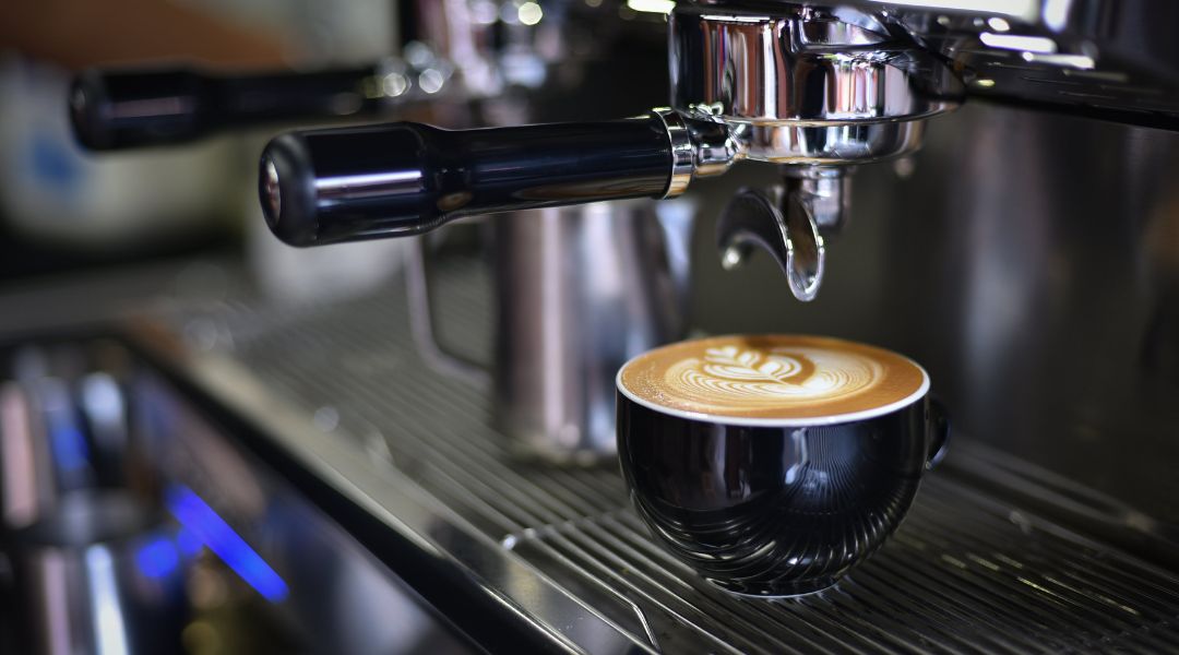 Mastering the Art of Pulling the Perfect Espresso Shot Using an Espresso Machine